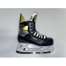 Korčule BAUER Supreme S37 INT